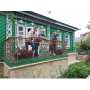 В ЛЕБЕДЯННИ ВСТРЕЧАЮТСЯ НА БАЛКОНЕ
